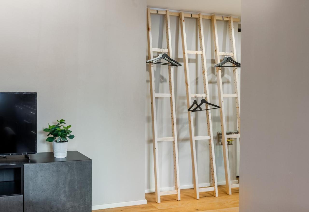 Joivy Charming Flat With Desk Apartment Milano Ngoại thất bức ảnh