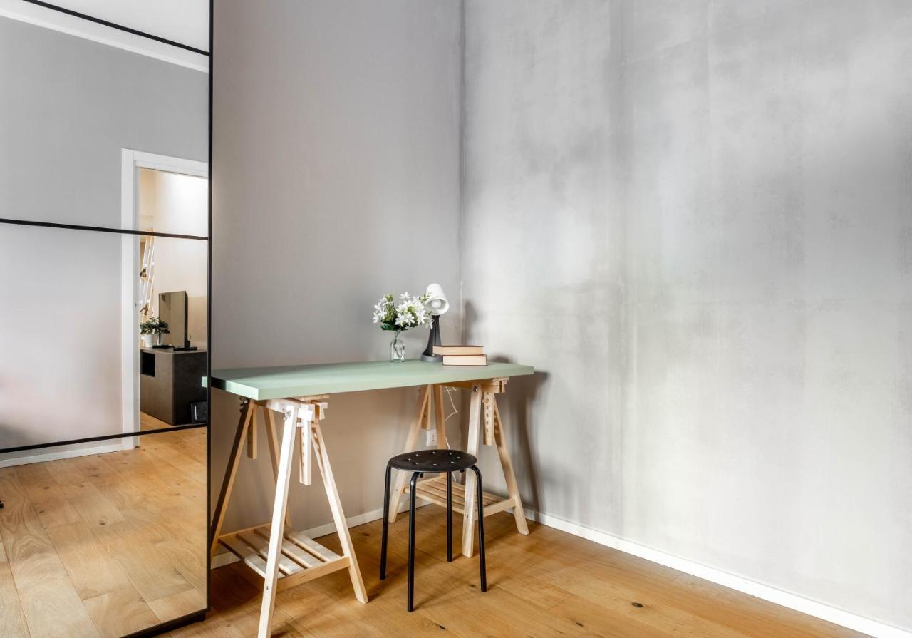Joivy Charming Flat With Desk Apartment Milano Ngoại thất bức ảnh